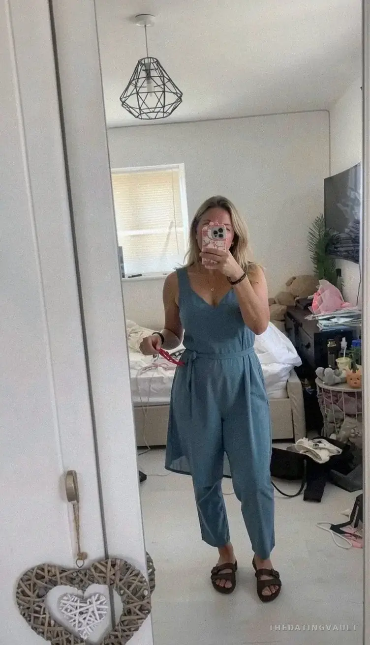 AlannahTessa (30) - Bittern