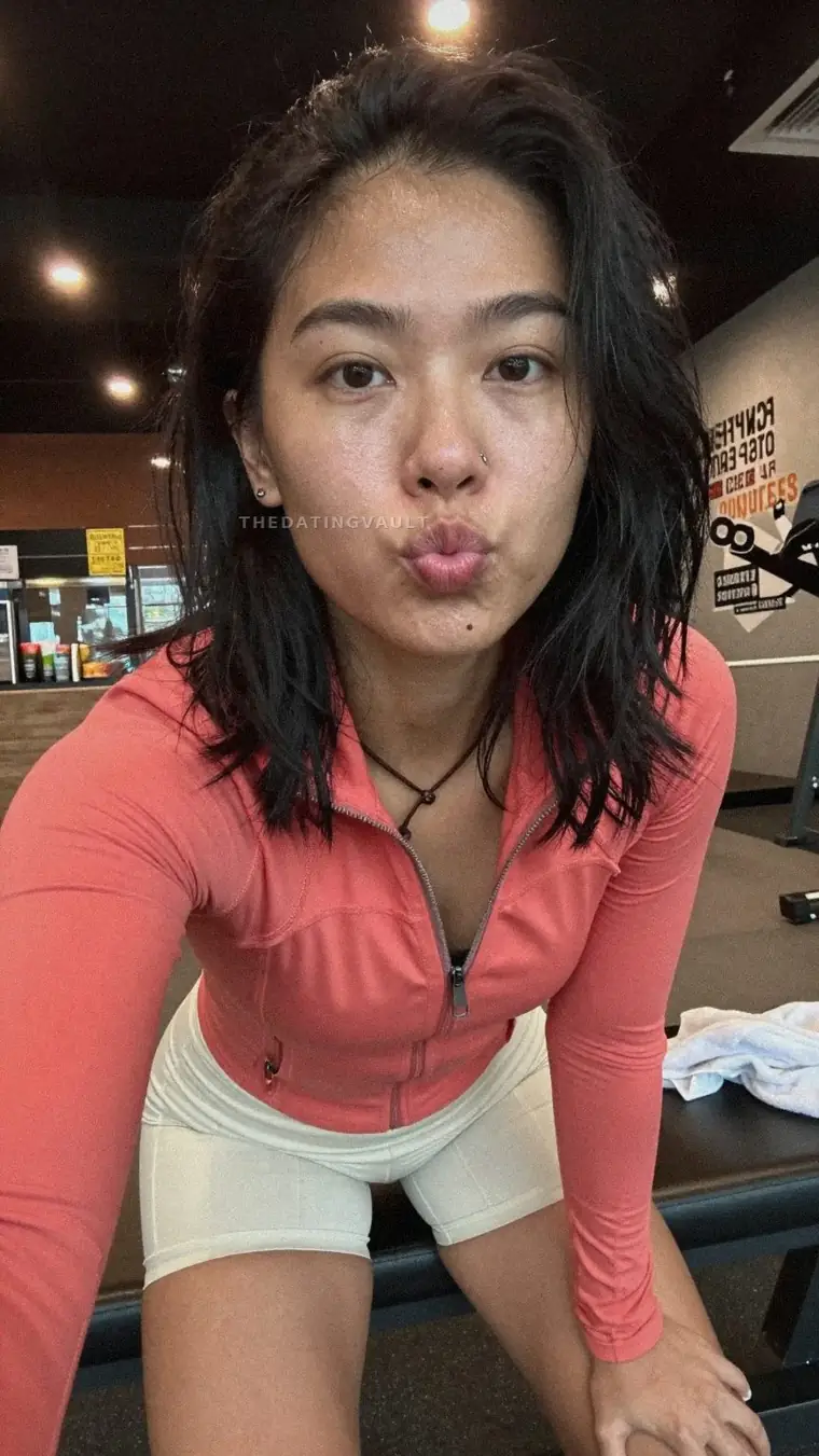 BreeAnn (25) - Tinana