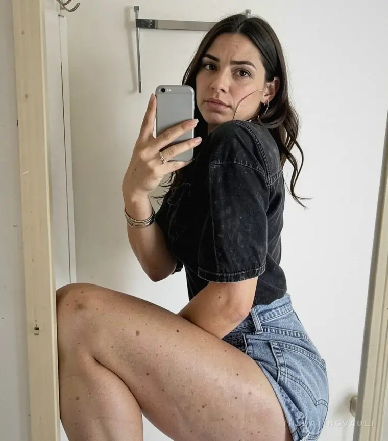 Danika88 (25) - Kawungan