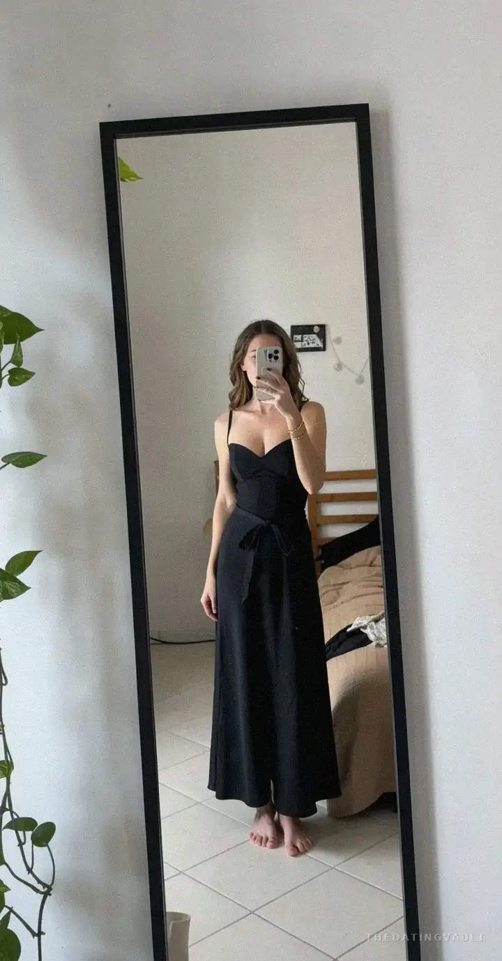 Kasey (25) - Moore Creek