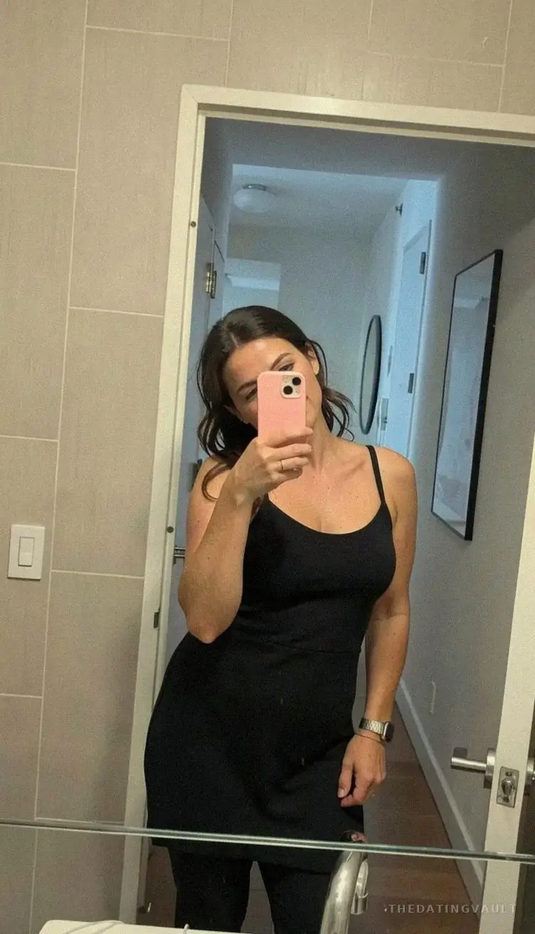 Kayla38 (30) - Beaconsfield