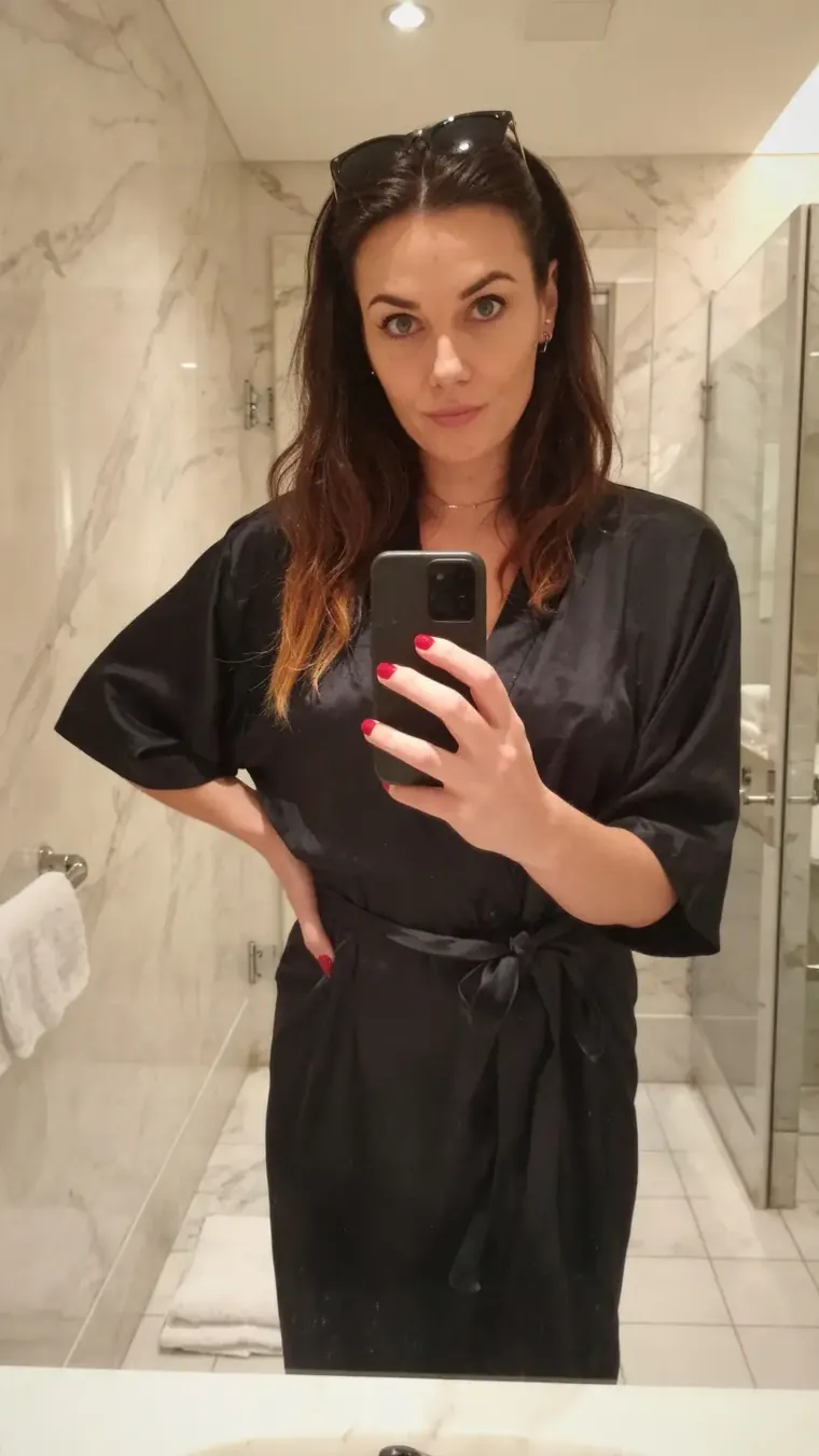 KobiSophie (30) - Young