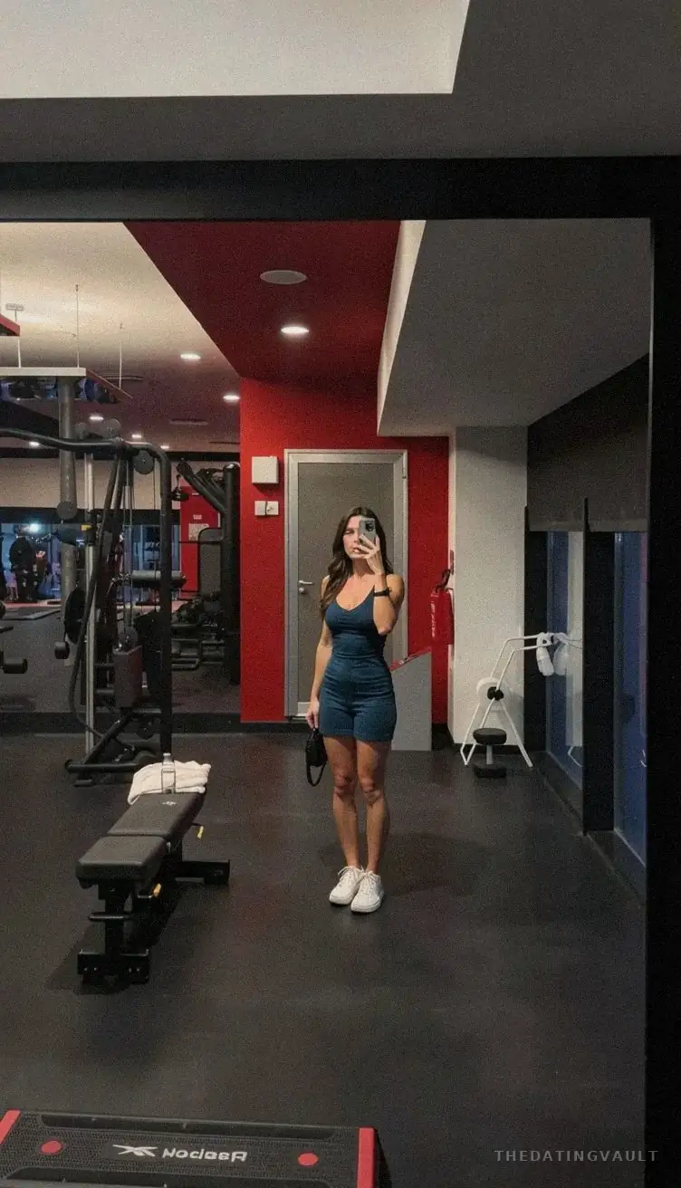 Kristy (25) - Warnbro