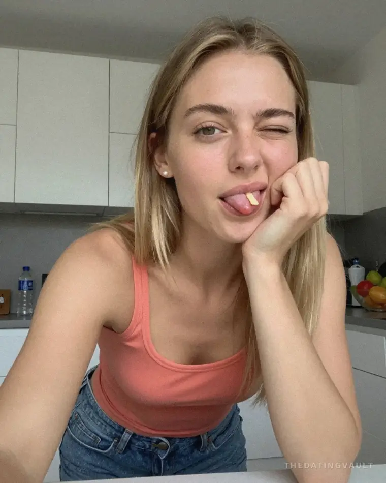 KristyMikayla (21) - Ballarat