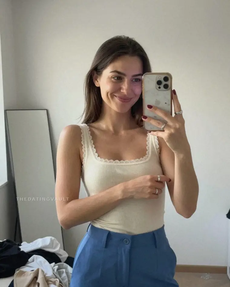 Lara78 (25) - Tiwi