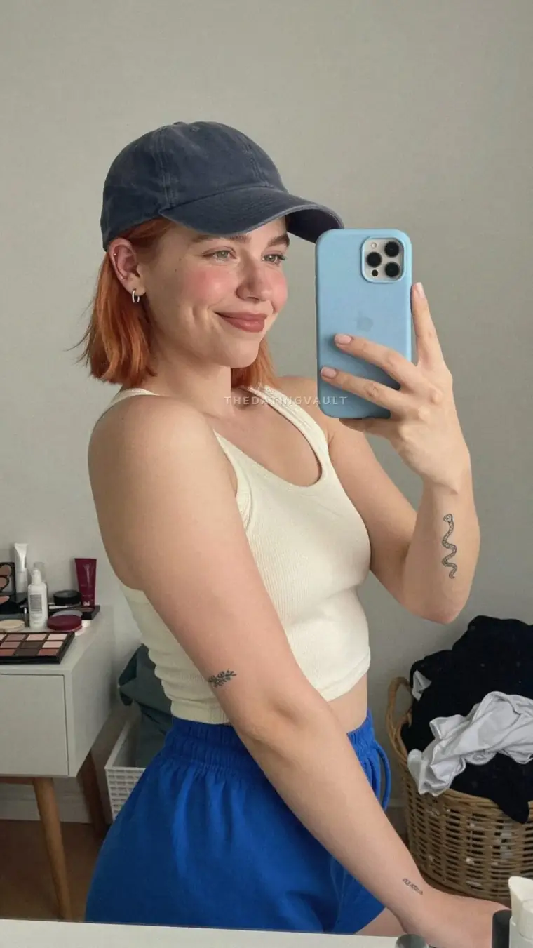 LaraSam (22) - Melbourne