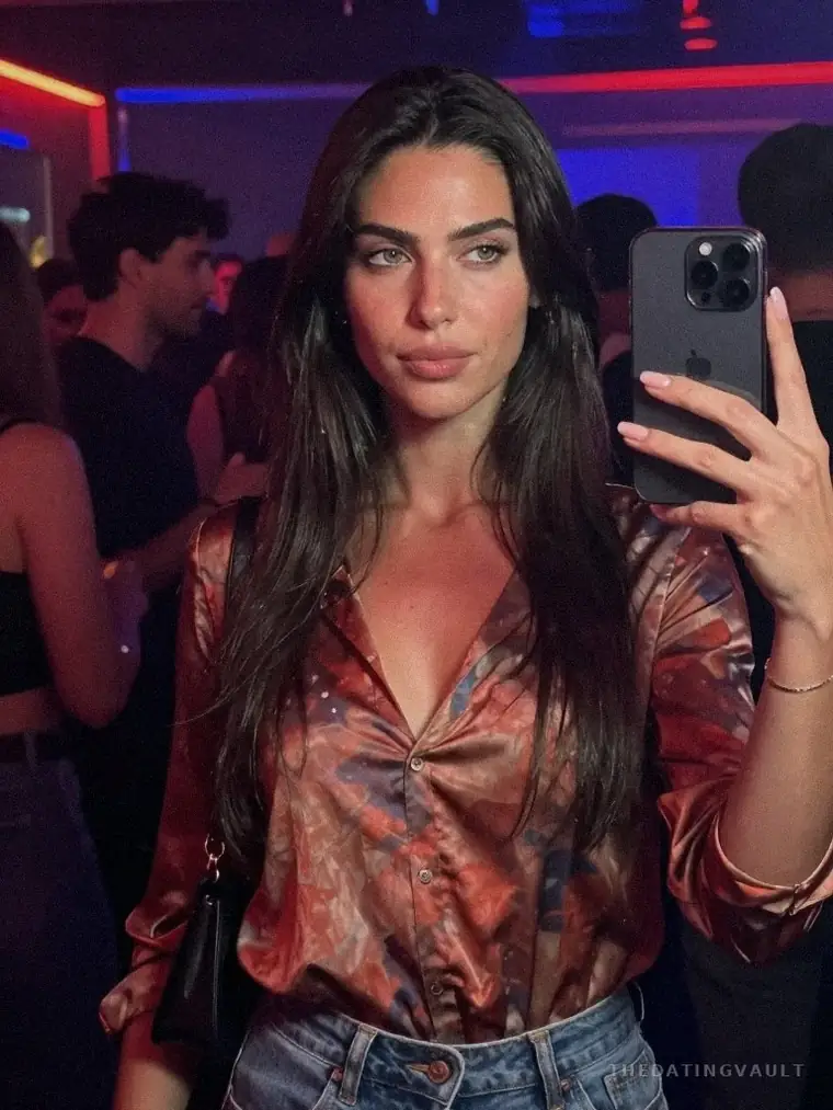 Lola (25) - Brisbane