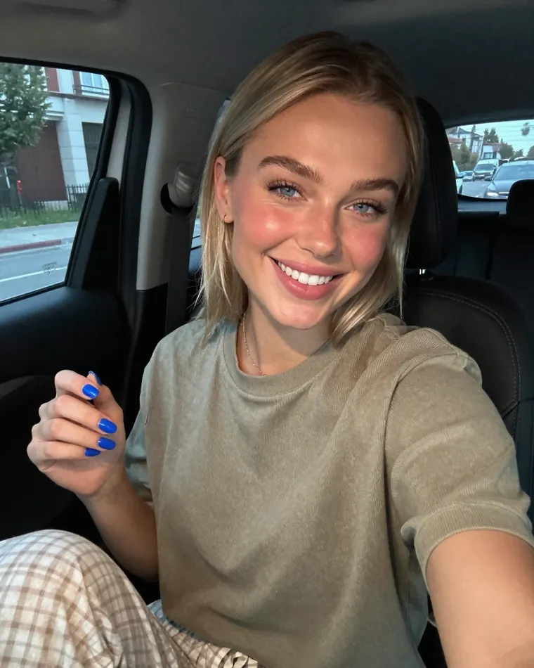 LolaRiley (25) - Toowoomba
