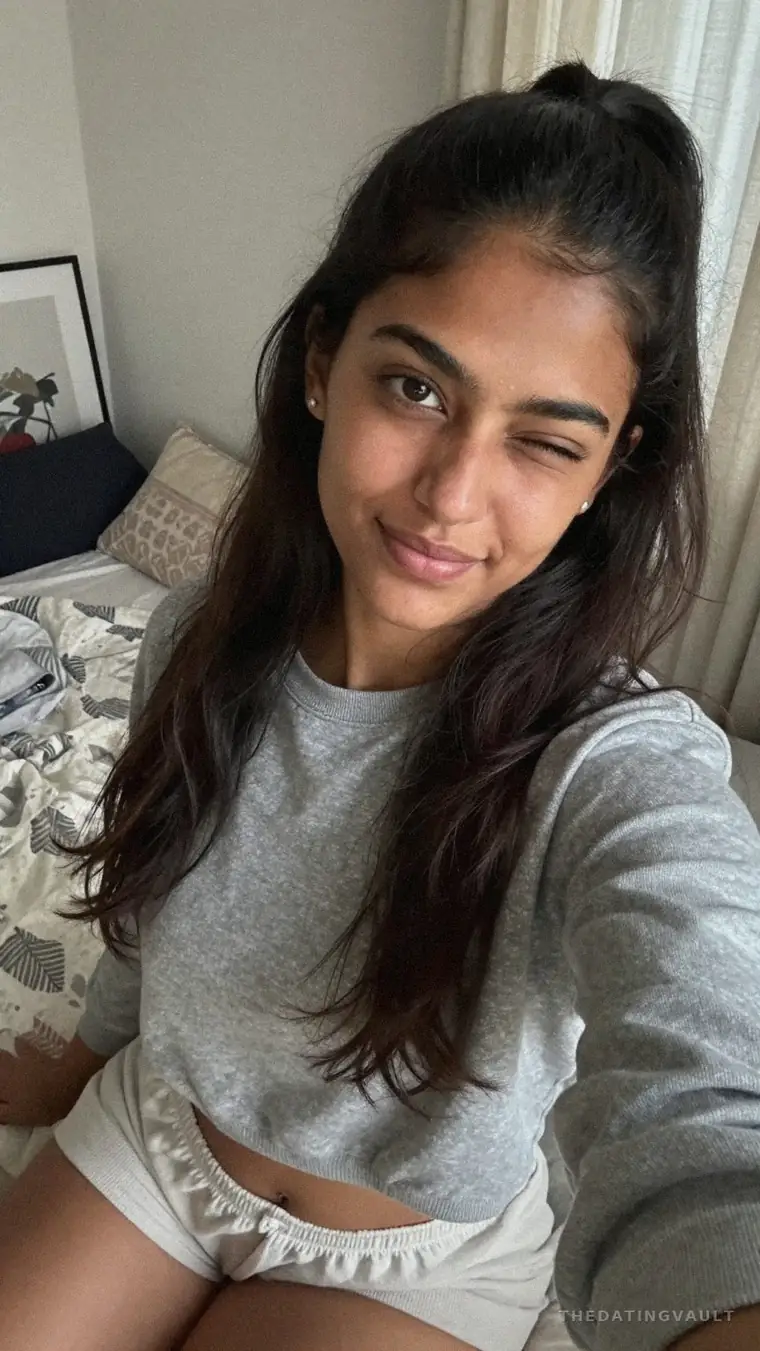 Poppy (22) - Happy Valley