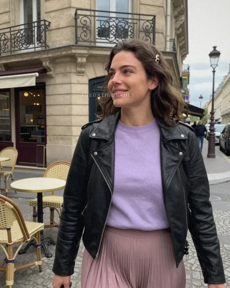Simone (28) - Tarneit