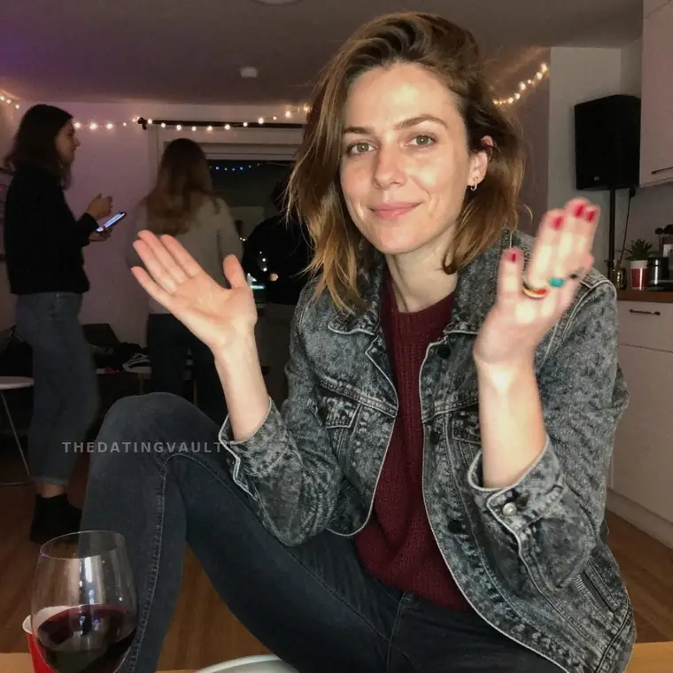 TessAnn (28) - Annangrove
